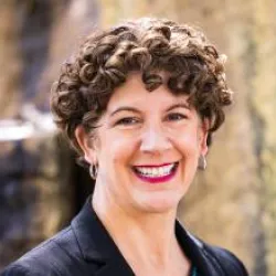 Liz LaRose